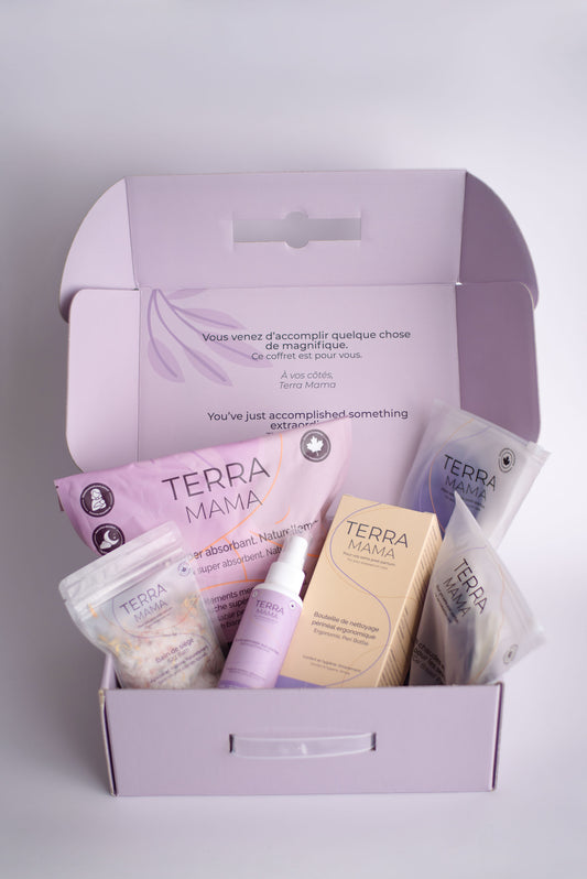Contents of the TerraMama postpartum kit with six essential postnatal products
Contenu du kit post-partum TerraMama comprenant les six essentiels