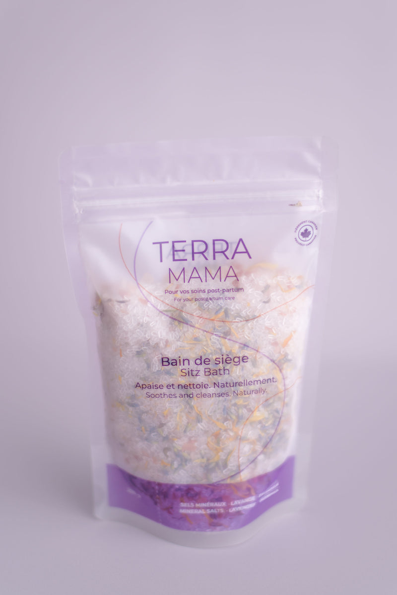 TerraMama herbal sitz bath for postpartum period.
Bain de siège TerraMama pour la periode après l’accouchement